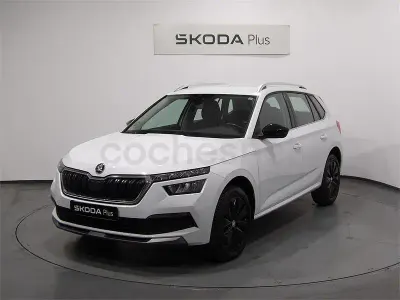 Usado Skoda Kamiq Ambition 150 CV (110 kW) 2022 Blanco SUV