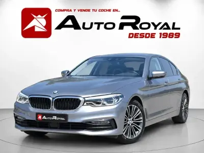 Usado BMW 530 Sport Line 265 CV (194 kW) 2017 Gris (metalizado) Berlina