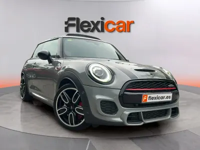 Usado Mini John Cooper Works 231 CV (169 kW) 2019 Gris Utilitario