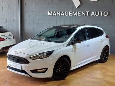 Usado Ford Focus ST-Line 125 CV (91 kW) 2018 Blanco Berlina
