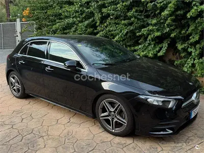 Usado Mercedes A180 116 CV (85 kW) 2020 Negro Berlina