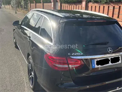 Usado Mercedes C220 170 CV (125 kW) 2016 Negro Familiar