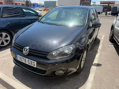 Usado VW Golf VI Advance 105 CV (77 kW) 2010 Negro Utilitario