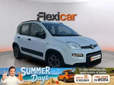 Usado Fiat Panda Cross Cross 70 CV (51 kW) 2022 Blanco Utilitario