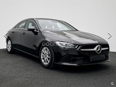 Negro Usado 2022 Mercedes CLA200 Shooting Brake Familiar | 25.000 € (Super precio)