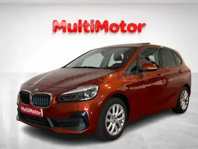 Usado BMW 225 Active Tourer iPerformance 220 CV (161 kW) 2021 Naranja Monovolumen