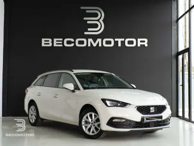Usado Seat Leon ST FR 150 CV (110 kW) 2022 Blanco Familiar