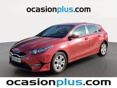 Usado Kia Ceed 136 CV (100 kW) 2023 Rojo Utilitario