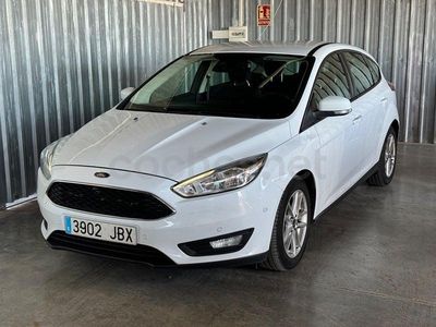Usado Ford Focus Titanium 115 CV (84 kW) 2015 Blanco Berlina
