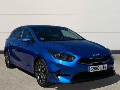 Usado Kia Ceed 120 CV (88 kW) 2022 Azul Utilitario