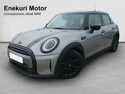 Usado Mini Cooper 136 CV (100 kW) 2024 Plateado Utilitario