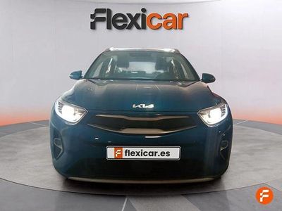Usado Kia Stonic 84 CV (61 kW) 2023 Azul SUV