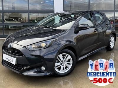 Usado Toyota Yaris Active 116 CV (85 kW) 2022 Negro Berlina