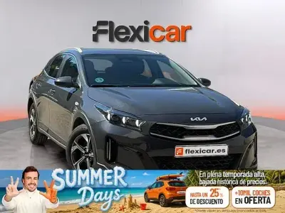 Usado Kia XCeed 100 CV (73 kW) 2024 Gris SUV