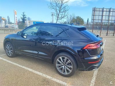 Usado Audi Q8 340 CV (250 kW) 2021 Negro SUV
