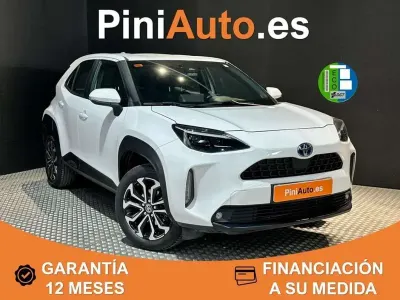 Usado Toyota Yaris Cross Active 116 CV (85 kW) 2021 Blanco SUV