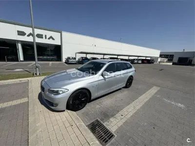 Usado BMW 520 177 CV (130 kW) 2011 Gris / plata Familiar
