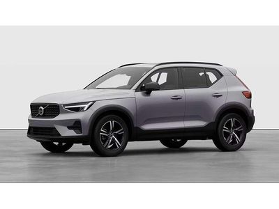 Gris Nuevo 2025 Volvo XC40 Plus SUV | 41.500 € (Precio justo)