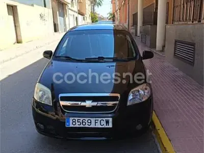 Usado Chevrolet Aveo LS 94 CV (69 kW) 2006 Negro Berlina