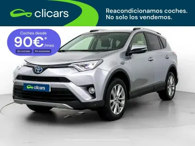 Usado Toyota RAV4 Hybrid Advance 152 CV (111 kW) 2017 Blanco SUV