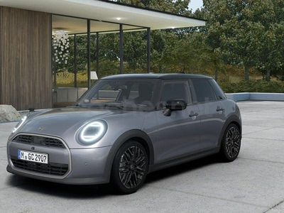Usado Mini Cooper 114 kW (156 CV) 2025 Gris / plata Utilitario