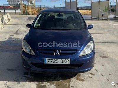Azul Usado 2005 Peugeot 307 Berlina | 2300 € (Precio justo)