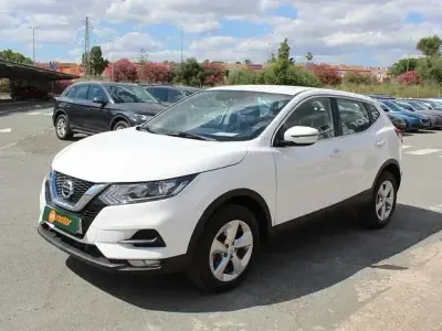 Usado Nissan Qashqai Acenta 116 CV (85 kW) 2020 Blanco SUV