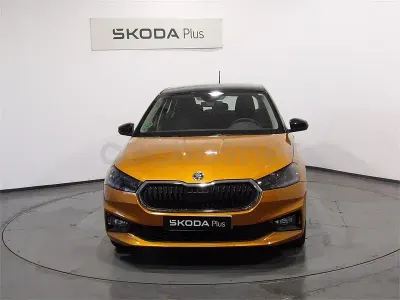 Usado Skoda Fabia Style 95 CV (69 kW) 2022 Naranja Utilitario