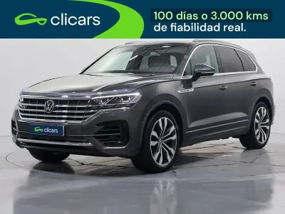 Second-hand VW Touareg R-line 286 CP (210 kW) 2021 Gri SUV