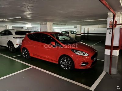 Usado Ford Fiesta ST-Line 140 CV (102 kW) 2018 Rojo Utilitario