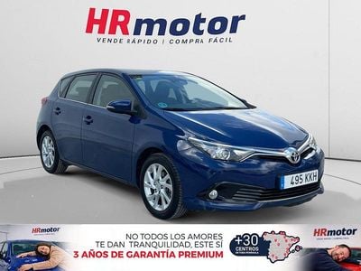 Usado Toyota Auris Business Edition 116 CV (85 kW) 2018 Azul Berlina