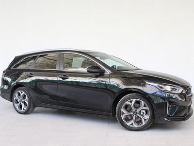 Usado Kia Ceed 141 CV (103 kW) 2021 Negro Utilitario
