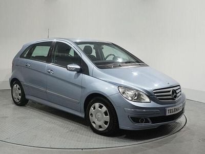 Usado Mercedes B180 109 CV (80 kW) 2006 Gris Monovolumen