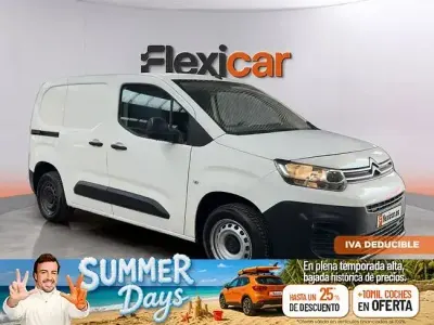 Usado Citroën Berlingo 102 CV (75 kW) 2021 Blanco Monovolumen