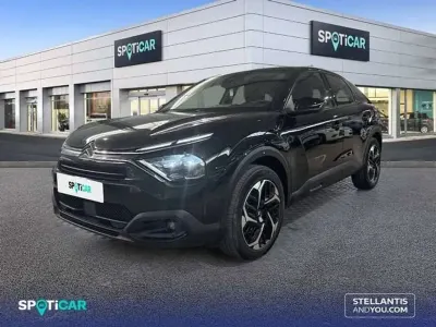 Usado Citroën C4 Feel 131 CV (96 kW) 2022 Negro Utilitario