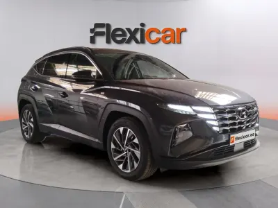 Usado Hyundai Tucson 150 CV (110 kW) 2023 Gris SUV
