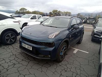 Azul Usado 2025 Lynk & Co 01 SUV | 30.490 € (Un poco caro)