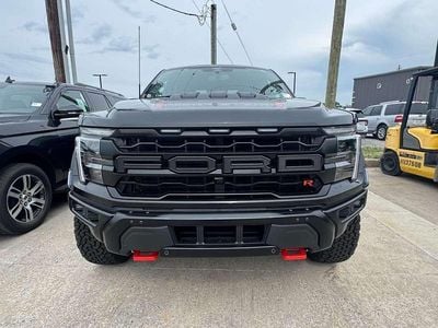 Negro Nuevo 2025 Ford F-150 Raptor Recogida | 198.000 €