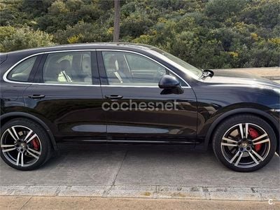 Usado Porsche Cayenne Turbo 500 CV (367 kW) 2012 Negro SUV
