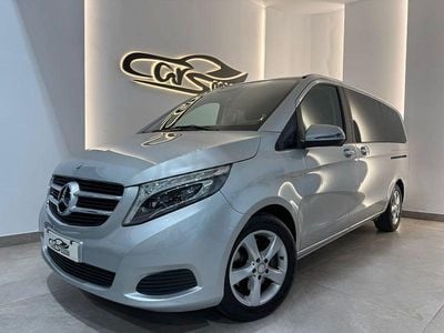 Usado Mercedes V220 Exclusive 163 CV (119 kW) 2016 Gris / plata Monovolumen