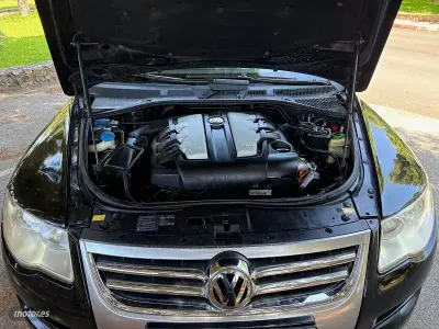 Usado VW Touareg 242 CV (177 kW) 2009 Negro SUV