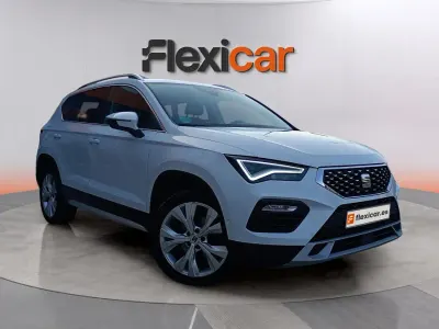 Usado Seat Ateca 150 CV (110 kW) 2022 Blanco SUV