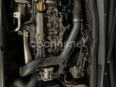 Usado Opel Astra GTC Sport 100 CV (73 kW) 2007 Negro Berlina