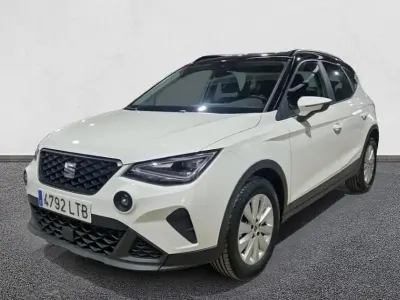 Usado Seat Arona Style Plus 110 CV (80 kW) 2021 SUV