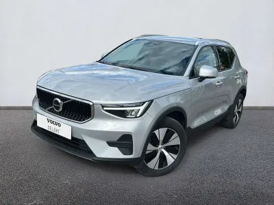 Usado Volvo XC40 Core 2025 Gris SUV