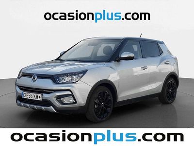 Usado Ssangyong (KGM) Tivoli Limited 128 CV (94 kW) 2019 Gris SUV