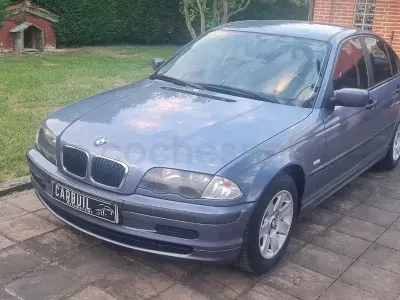 Usado BMW 320 136 CV (100 kW) 2000 Azul Berlina