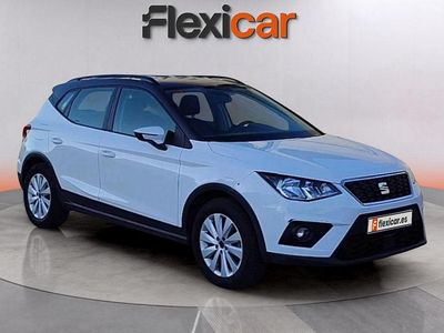 Usado Seat Arona Style 110 CV (80 kW) 2021 Blanco SUV