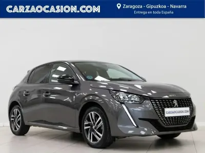 Usado Peugeot 208 Allure 100 CV (73 kW) 2022 Gris Utilitario