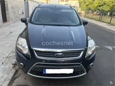 Usado Ford Kuga Trend 136 CV (100 kW) 2010 Gris / plata SUV